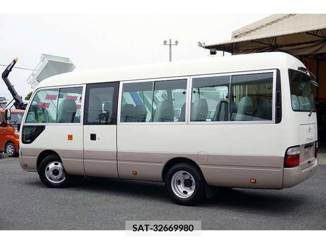 Toyota COASTER 2015-04 264381-6