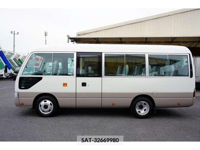 Toyota COASTER 2015-04 264381-2