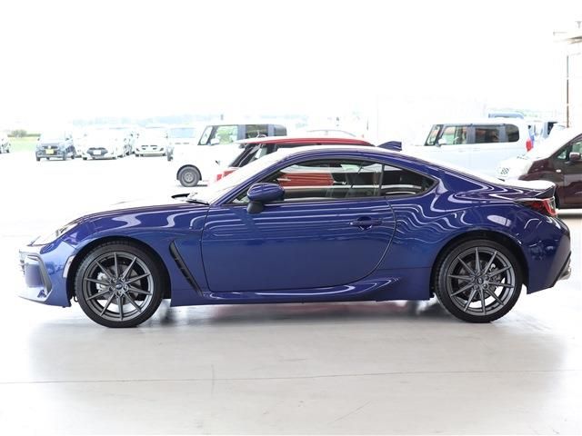 Subaru BRZ 2023-01 18941-23
