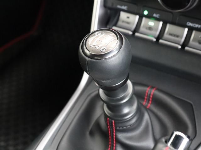 Subaru BRZ 2023-01 18941-9