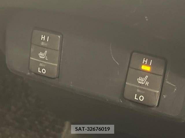 Toyota SIENTA 2015-12 239239-7
