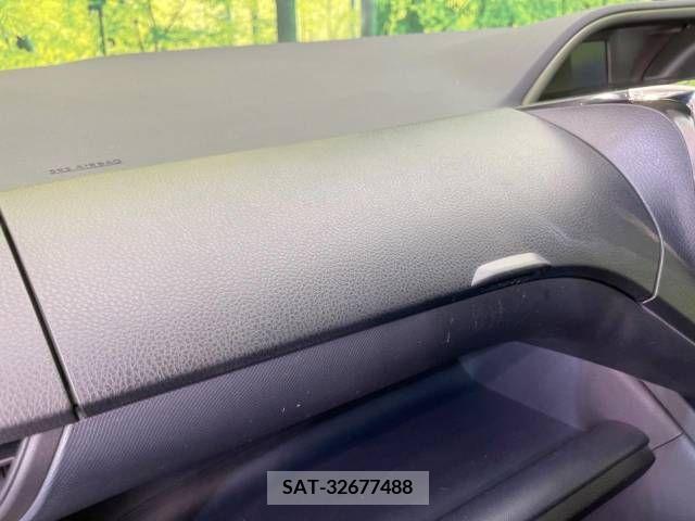 Toyota VOXY 2015-11 321462-14