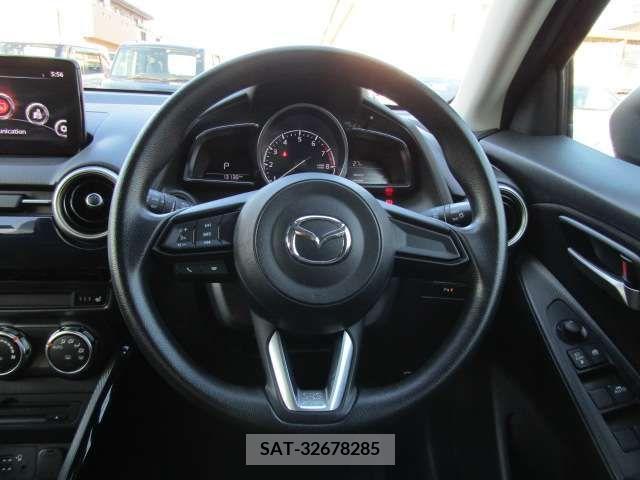 Mazda MAZDA2 2020-01 301988-15