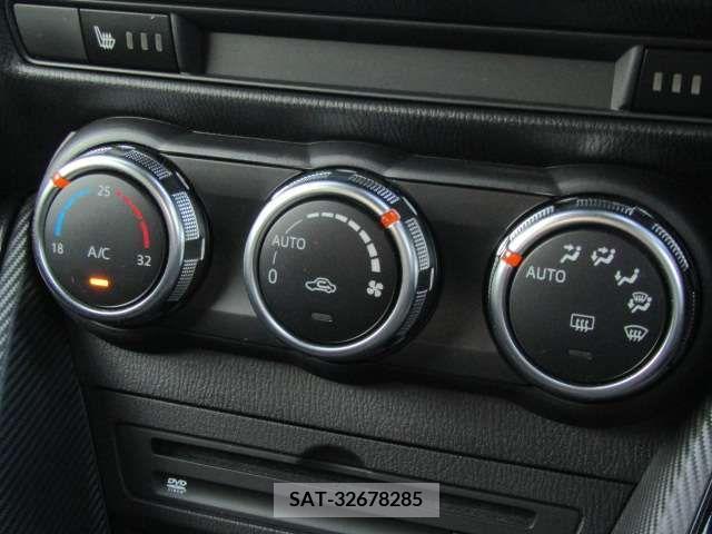 Mazda MAZDA2 2020-01 301988-14