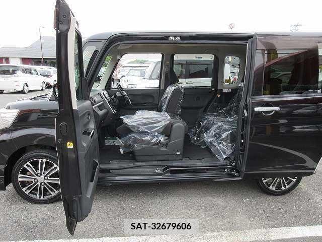 Daihatsu TANTO CUSTOM 2015-11 310020-12