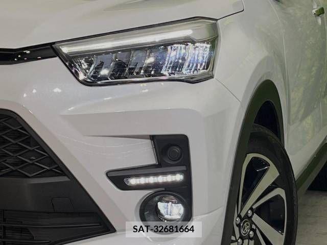 Toyota RAIZE 2023-09 298281-3