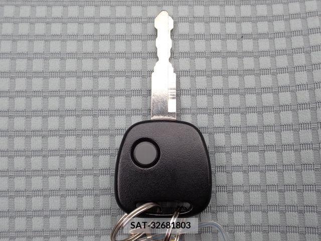Suzuki ALTO 2017-01 305039-17