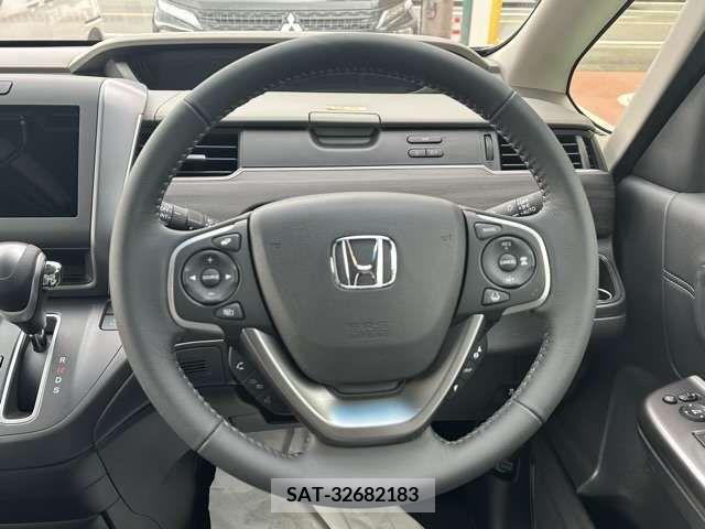 Honda FREED 2024-03 302964-6