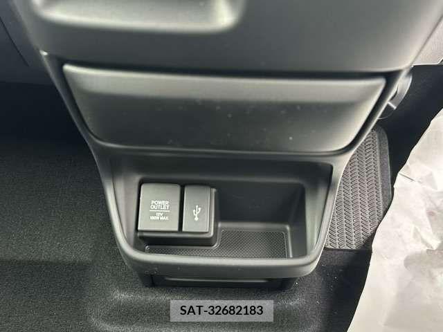 Honda FREED 2024-03 302964-15