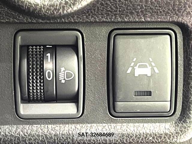 Nissan NOTE 2017-06 341459-6