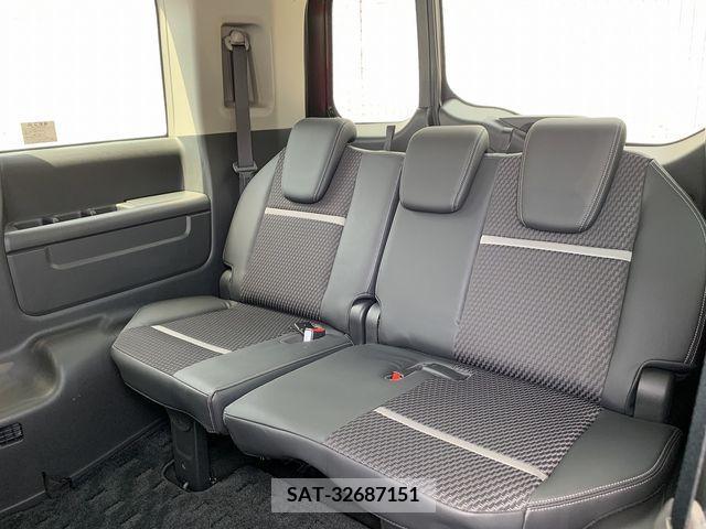 Honda e 2015-05 374636-10