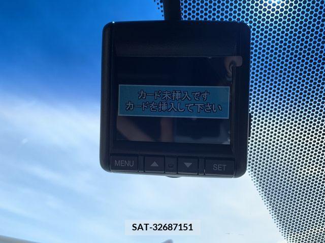 Honda e 2015-05 374636-29