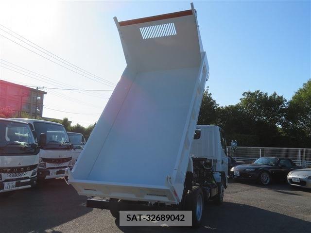 Mitsubishi CANTER 2024-02 263572-8