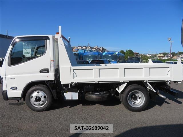 Mitsubishi CANTER 2024-02 263572-7