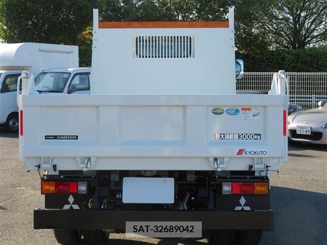 Mitsubishi CANTER 2024-02 263572-5
