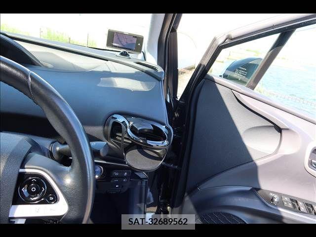 Toyota PRIUS 2016-07 393416-25
