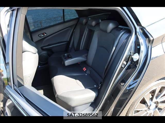 Toyota PRIUS 2016-07 393416-21