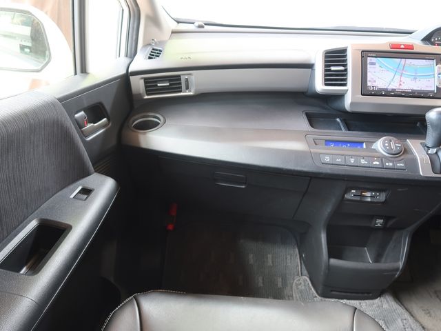 Honda FREED 2014-08 5133-16