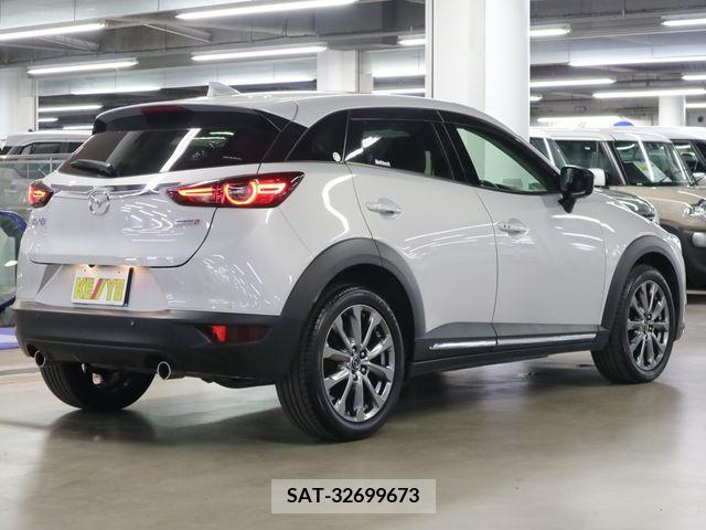 Mazda CX-3 2018-09 396188-1