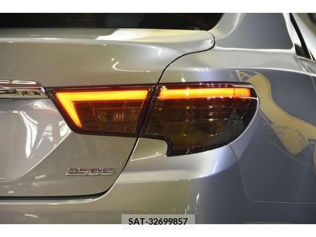 Toyota MARK X 2010-07 223984-10