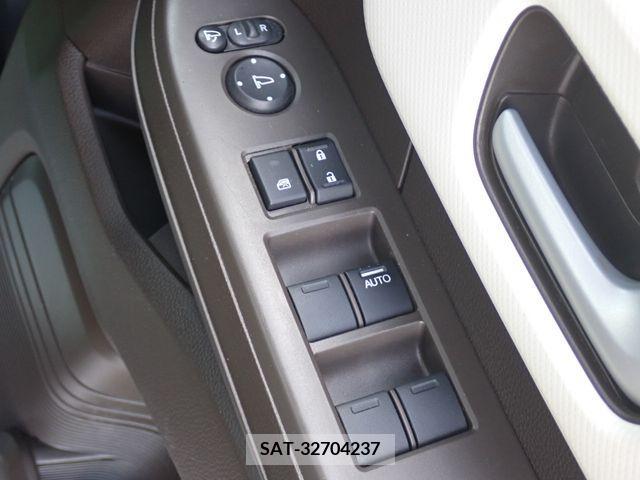 Honda N BOX 2021-05 392539-7