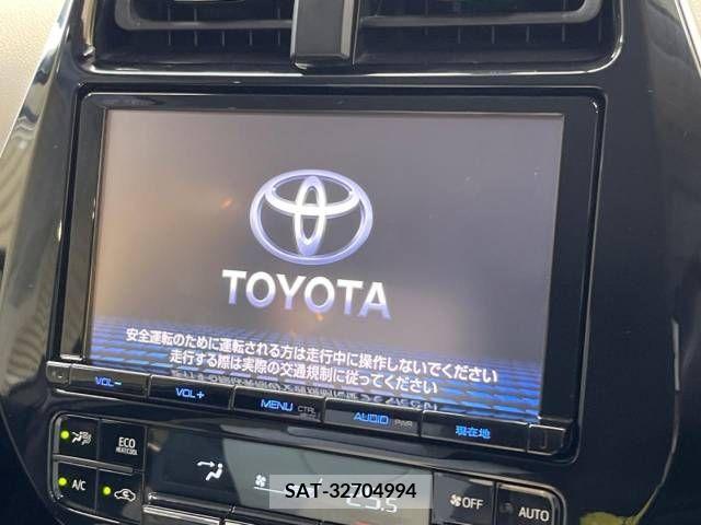 Toyota PRIUS 2015-12 366623-4