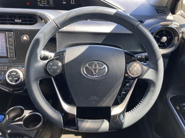 Toyota AQUA 2018-09 20158-12