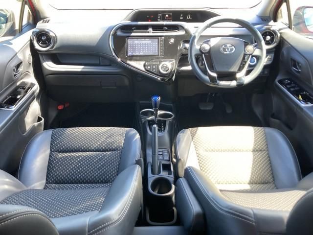 Toyota AQUA 2018-09 20158-1
