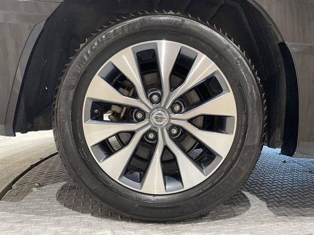 Nissan SERENA 2016-11 16846-15