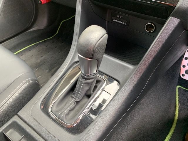 Subaru XV HYBRID 2015-04 28612-20