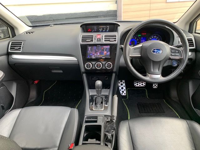 Subaru XV HYBRID 2015-04 28612-1