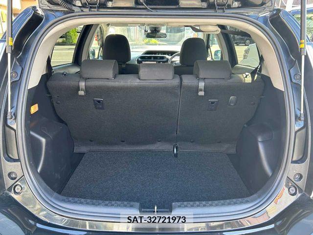 Toyota AQUA 2017-11 356312-19