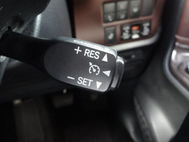 Toyota ESQUIRE 2018-09 22329-20