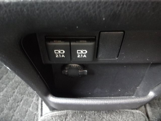 Toyota ESQUIRE 2018-09 22329-15