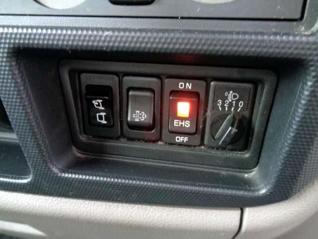 Nissan ATLAS 2014-10 189198-7