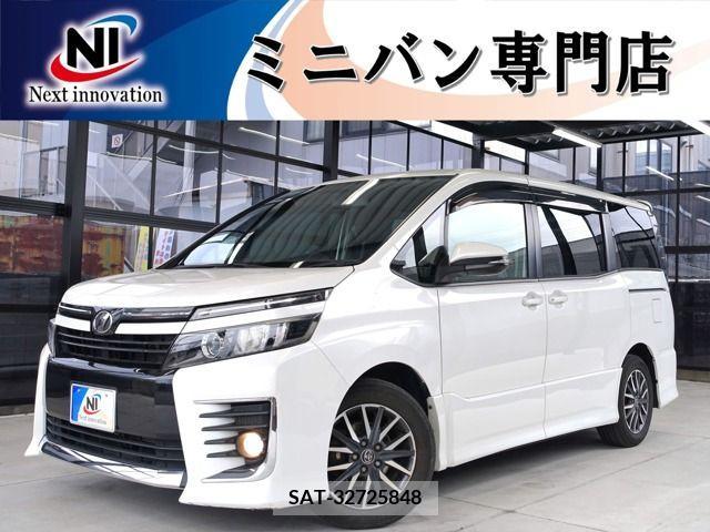 Toyota VOXY 2014-12 212081-0