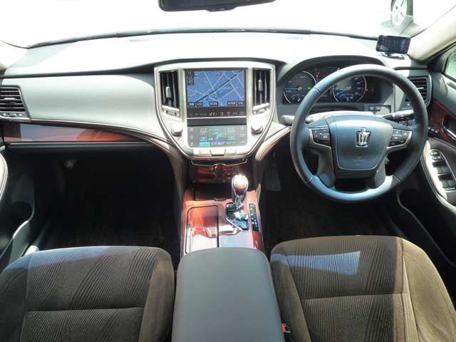 Toyota CROWN SEDAN 2013-03 19890-11