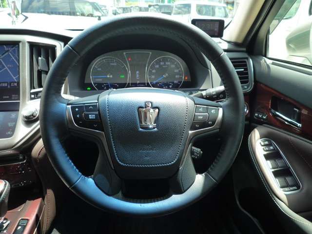 Toyota CROWN SEDAN 2013-03 19890-16