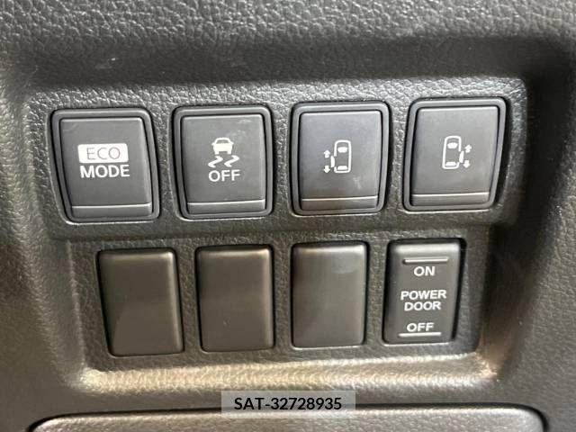 Nissan ELGRAND 2012-03 316269-5
