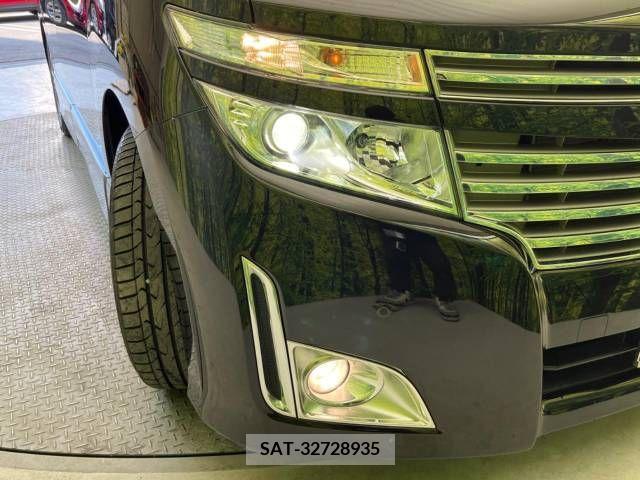 Nissan ELGRAND 2012-03 316269-12