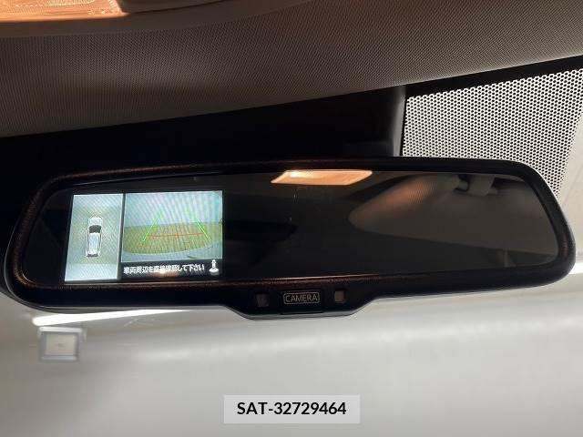 Mitsubishi OUTLANDER PHEV 2018-11 303563-3
