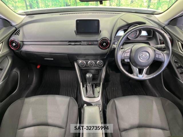 Mazda CX-3 2015-09 302039-1