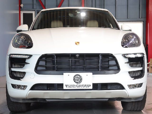 Porsche MACAN 2016-06 193364-4