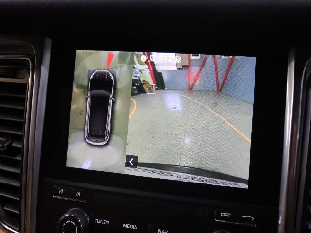 Porsche MACAN 2016-06 193364-9