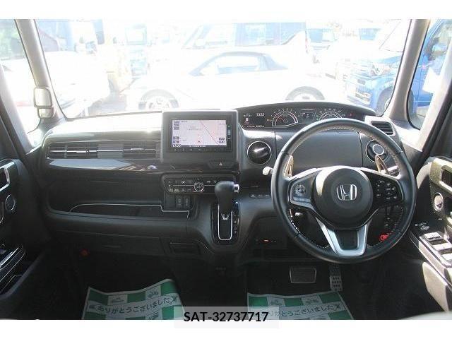 Honda N BOX CUSTOM 2018-10 220586-14