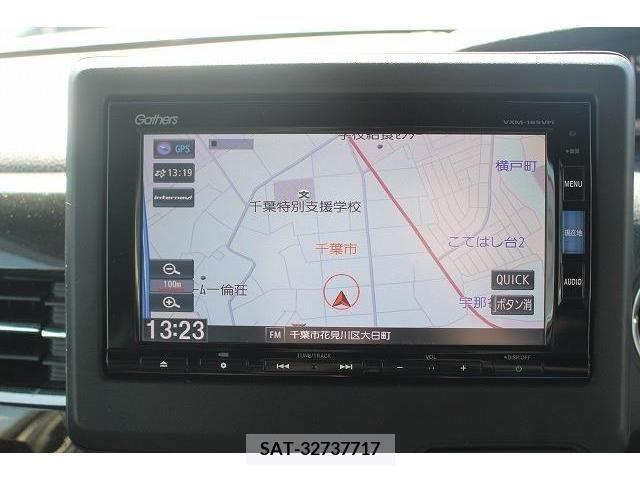 Honda N BOX CUSTOM 2018-10 220586-1