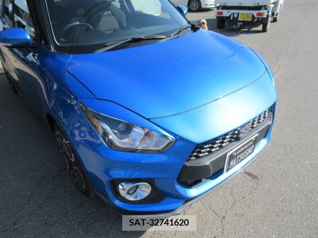 Suzuki SWIFT 2022-07 210966-5
