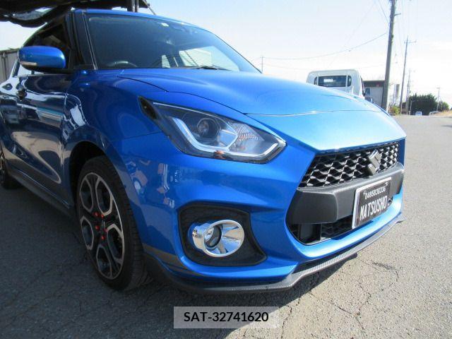 Suzuki SWIFT 2022-07 210966-4