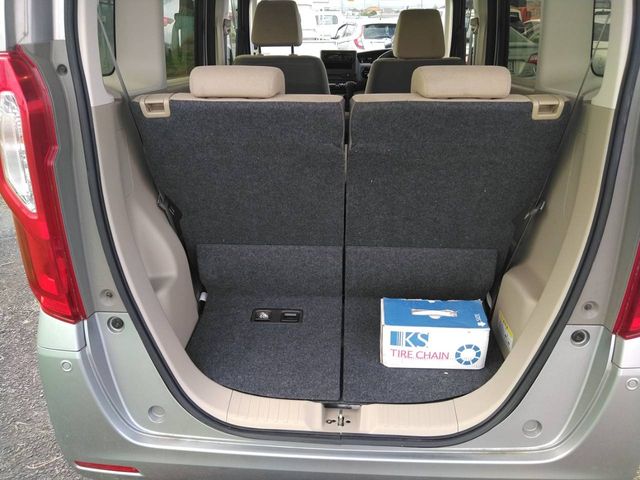 Honda N BOX 2018-11 183207-8