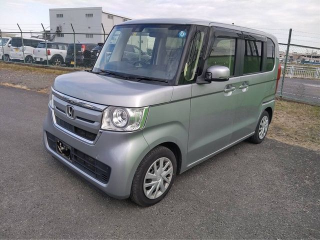Honda N BOX 2018-11 183207-1